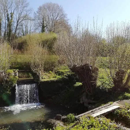 Hébergement de vacances Au Fil De L'eau à La Campagne Canny-sur-Therain