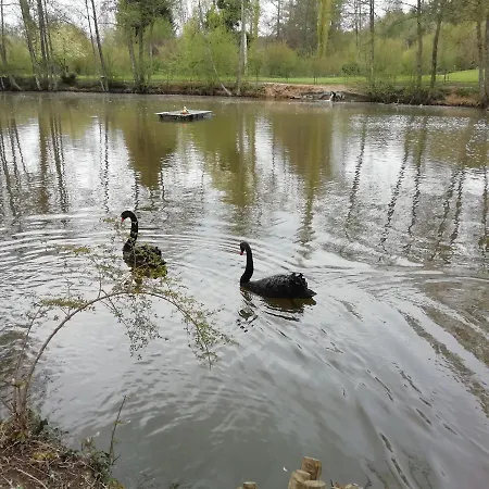 Au Fil De L'eau A La Campagne Tatil Evi