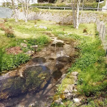 Tatil Evi Au Fil De L'eau A La Campagne *