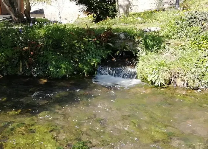 Holiday home Au Fil De L'eau A La Campagne Canny-sur-Therain