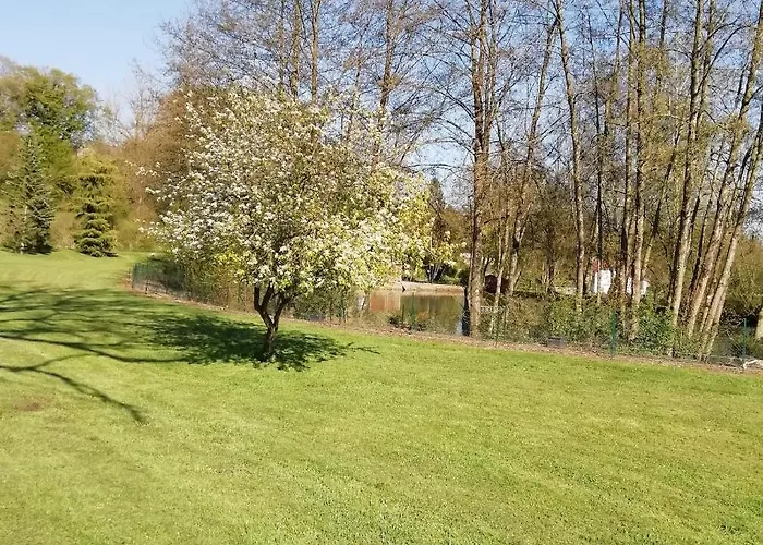 Holiday home Au Fil De L'eau A La Campagne Canny-sur-Therain